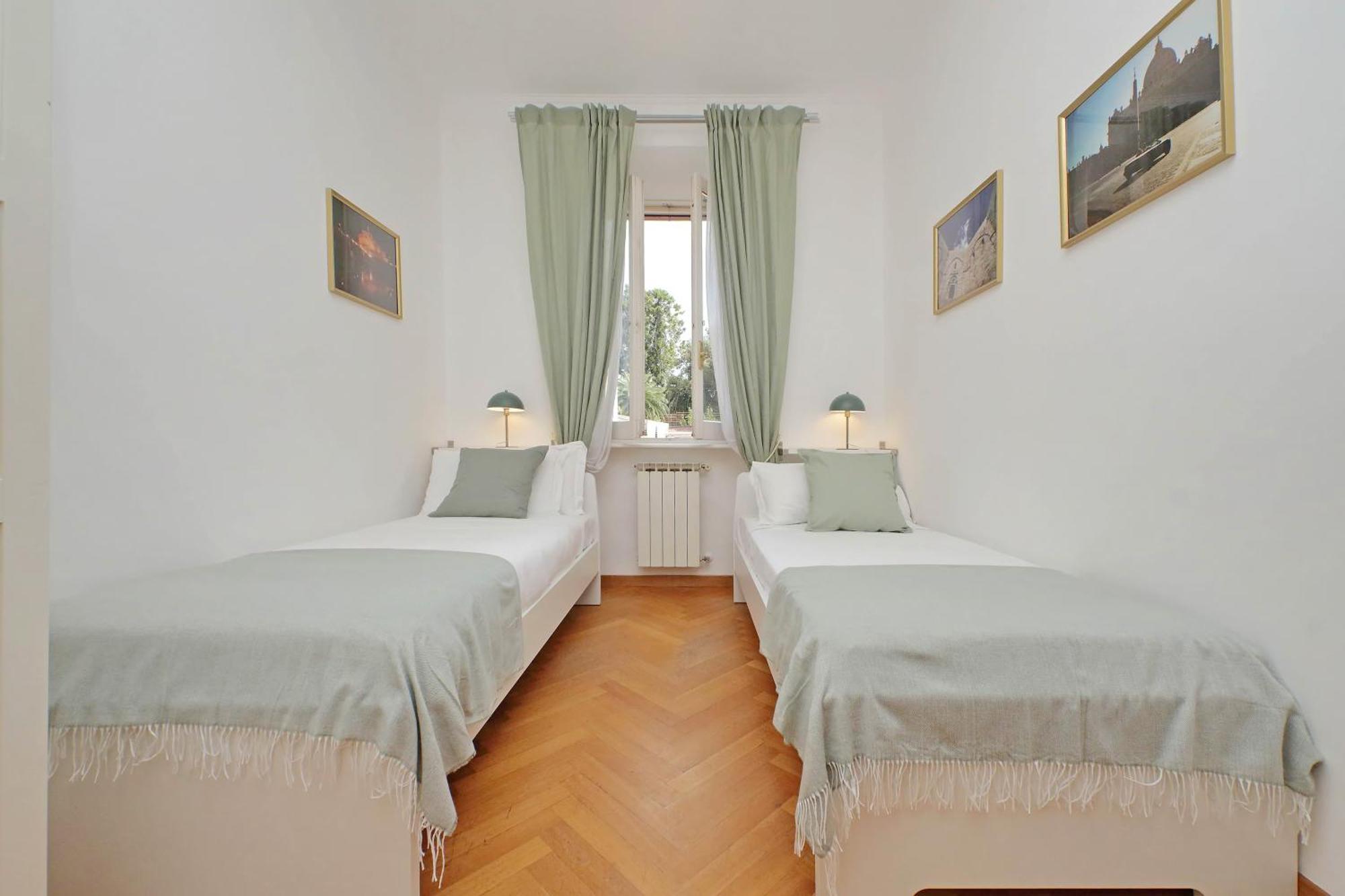 Ych-Comfortable 2 Bedrooms Flat Near Colosseum Roma Eksteriør bilde